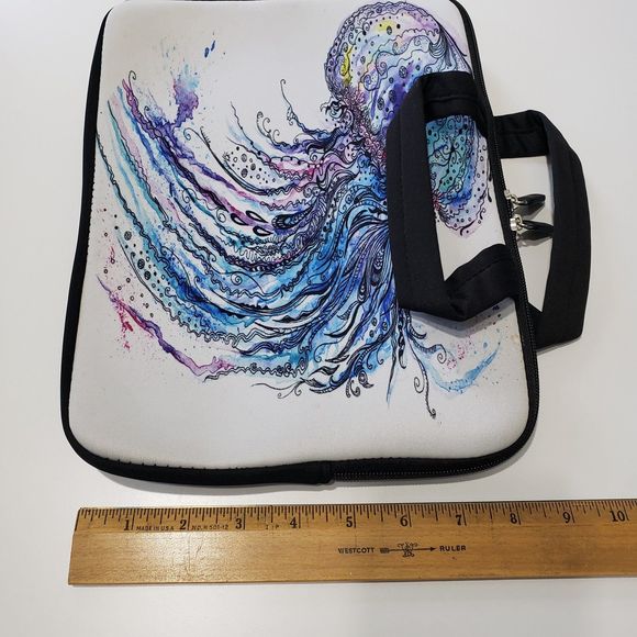 Jellyfish Soft Side Zippered Tablet Pouch Cover with Handle; Approx. 9 x 11 - Picture 5 of 7